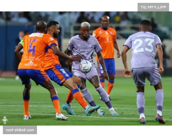 克雷莫纳0-0闷平都灵，保级形势依然严峻